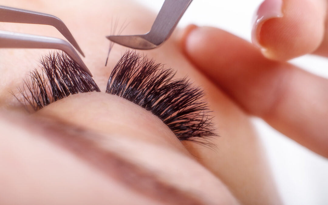 How to Prepare for Your First Lash Extension Appointment: A Comprehensive Guide