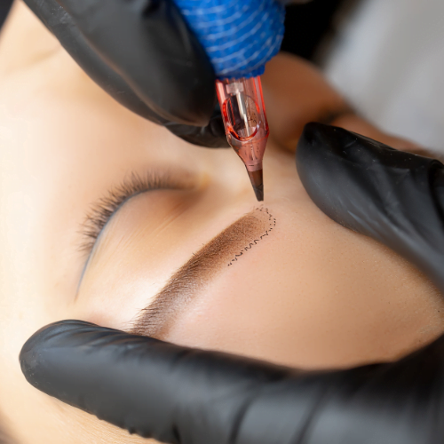 Upgrade Your Brow Game: Discover the Benefits of Powder Brows This August